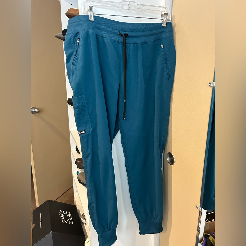 XL Grey’s Anatomy Caribbean Blue scrub jogger pants